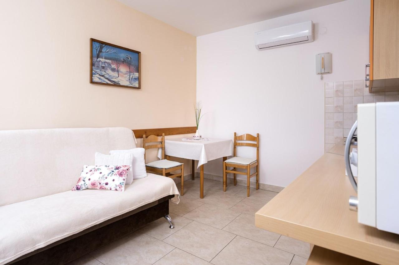 Apartments Zlata Stari Grad  Exterior foto