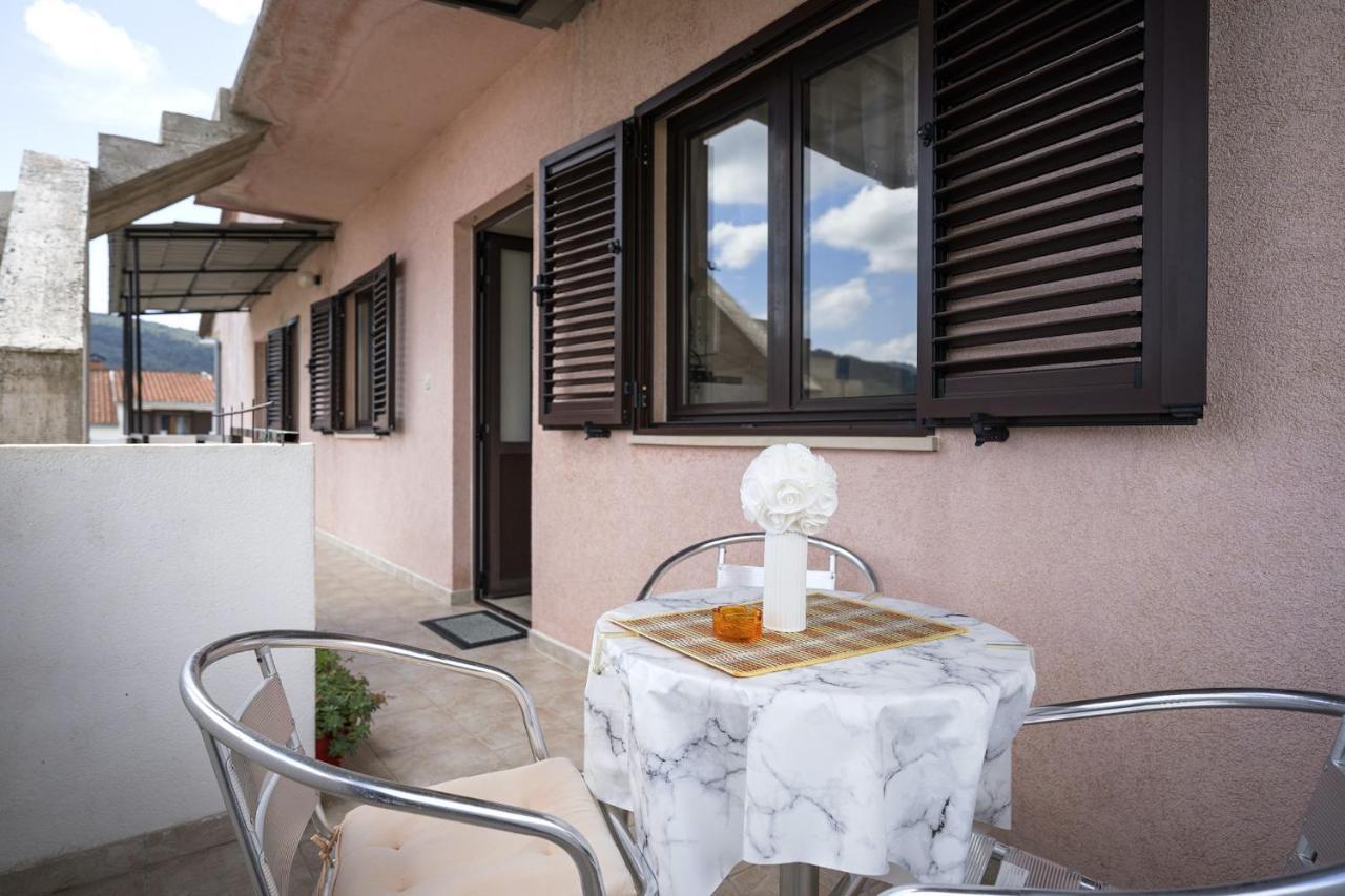 Apartments Zlata Stari Grad  Exterior foto